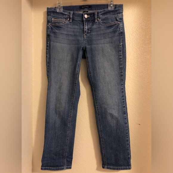 WHBM Blue Denim Crop Leg Jeans Size 2 Noir Embellished Pockets - Picture 1 of 8